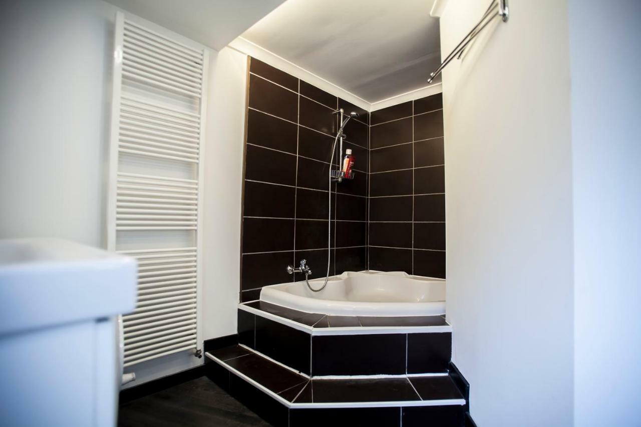 Luxury Suites Cathedral By Rikas Hotels Antwerpia Zewnętrze zdjęcie